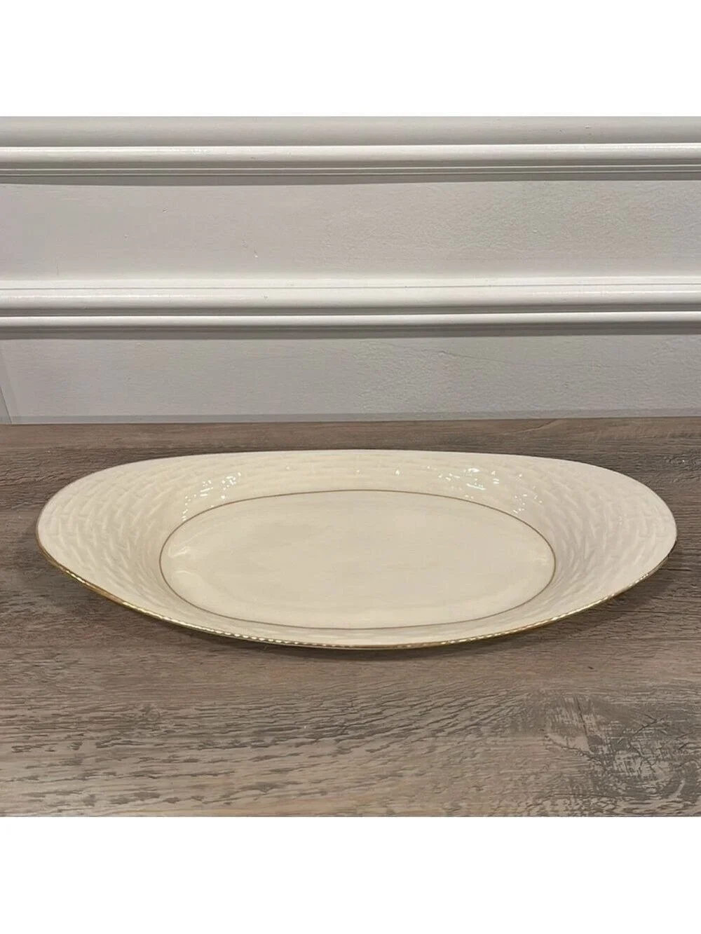 Lenox China Basket Weave Pattern Bread Tray Dish Ivory With 24k Gold Trim
